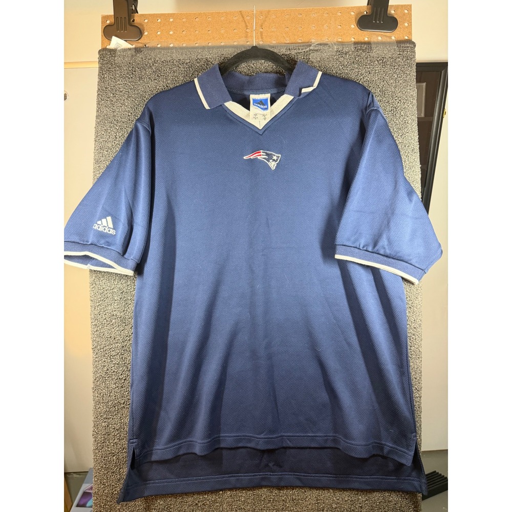 Adidas Polo Shirt Mens Medium Blue New England Patriots NFL V-Neck Short Sleeve